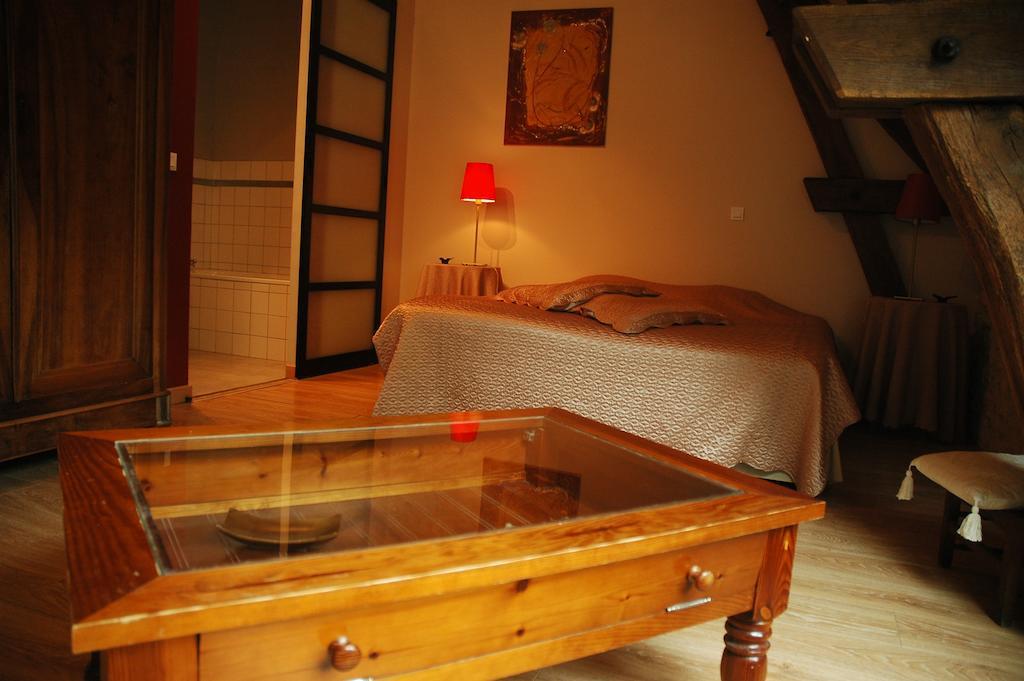 Les Pierres D'Aurele Chambres D'Hotes Saint-Georges-sur-Cher Habitación foto