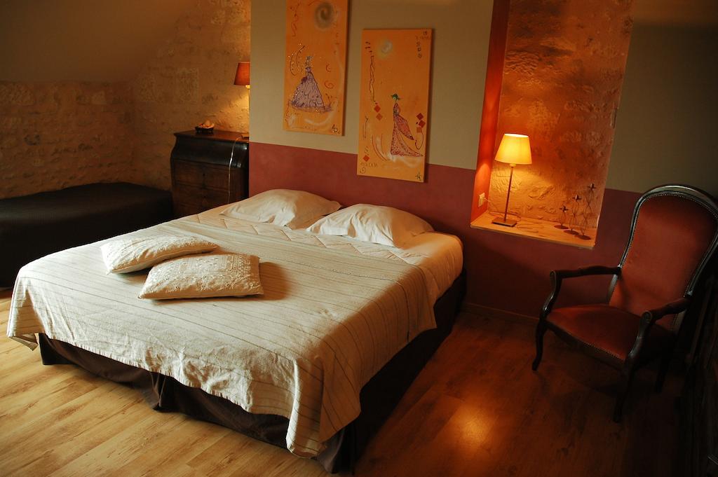 Les Pierres D'Aurele Chambres D'Hotes Saint-Georges-sur-Cher Habitación foto
